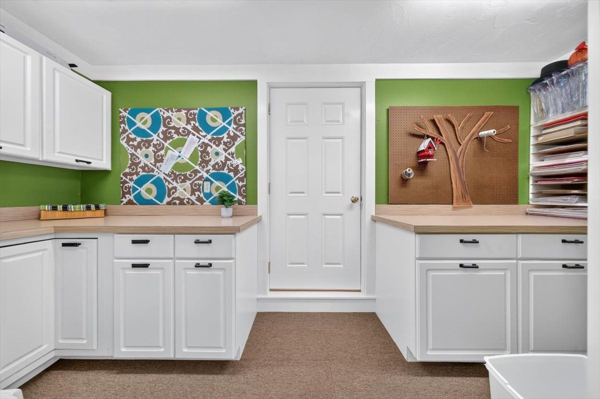 Lower Level Craft Room